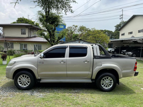 Toyota Hilux G 3.0 D4D in Philippines