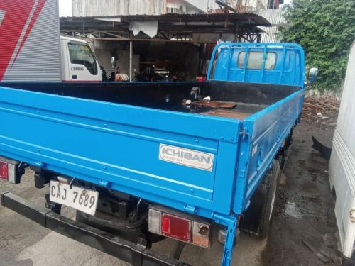 Isuzu Elf in Philippines