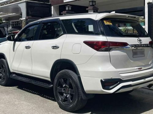 Toyota FORTUNER V in Philippines