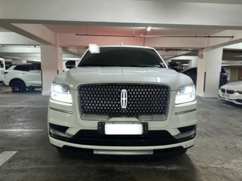 Lincoln Navigator v6 in Philippines