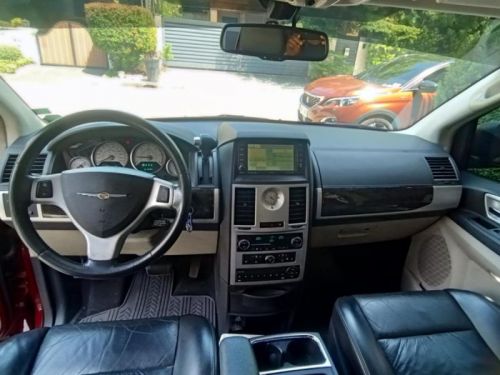 Chrysler TOWN AND COUNTRY in Philippines