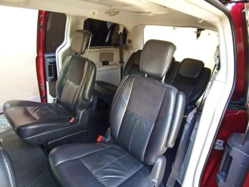Chrysler TOWN AND COUNTRY in Philippines
