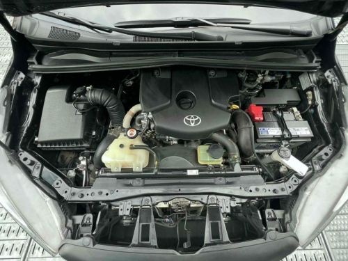 Toyota Innova 2.8 XE AT DSL in Philippines