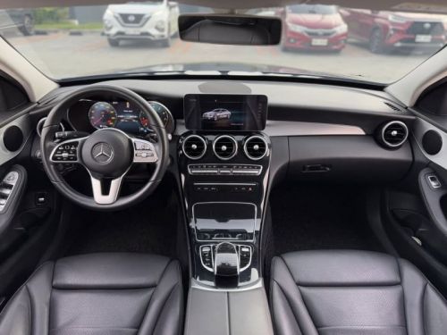 Mercedes-Benz C180 Avantgarde in Philippines