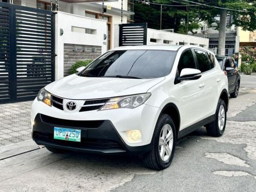Toyota Rav4 in Philippines