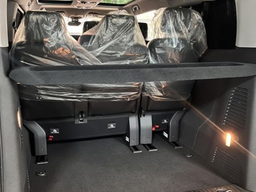Peugeot Traveller Premium in Philippines
