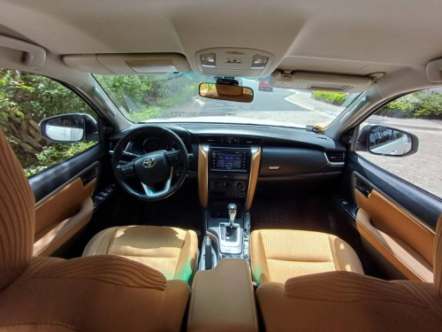 Toyota Fortuner 2.4 G in Philippines