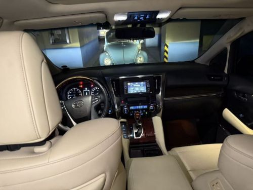 Toyota Alphard in Philippines
