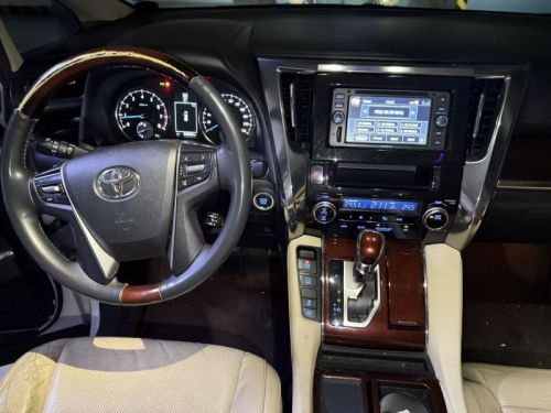 Toyota Alphard in Philippines