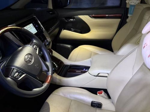 Toyota Alphard in Philippines