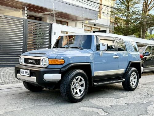Toyota FJ Cruiser 4x4 A/T 4.0 Gas V6 Engine in Philippines