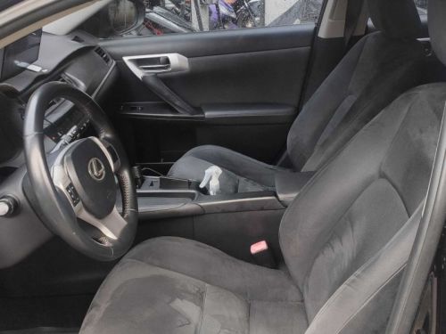 Lexus CT200H  in Philippines