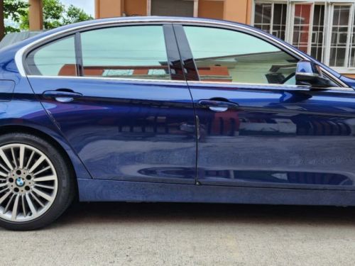 BMW 320d in Philippines