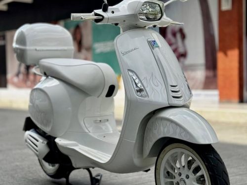 Vespa Vespa Sprint 150 x Justin Bieber Limited Edition in Philippines